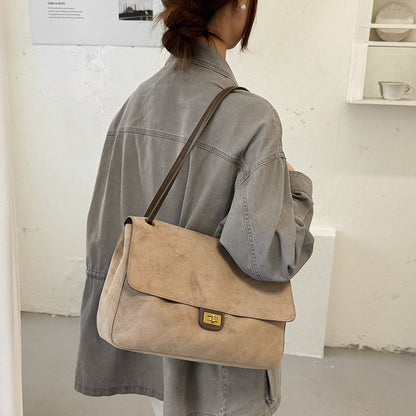 Sac hobo en cuir de vache – Kaki