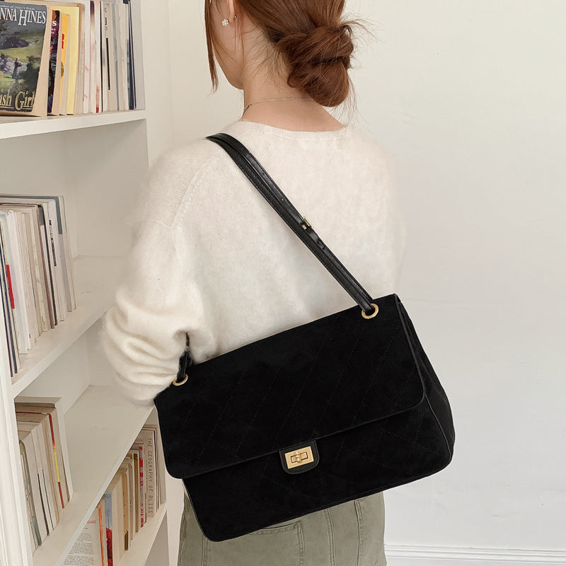Sac hobo en cuir de vache – Noir