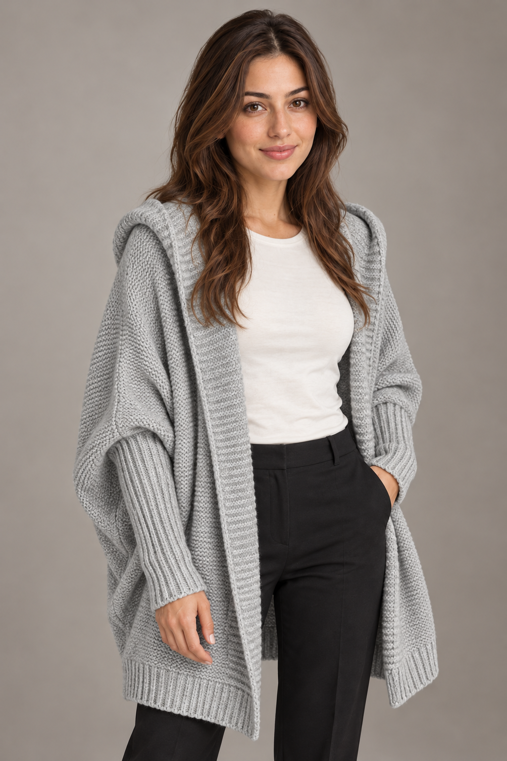 Bloodnew – Cardigan oversize à capuche manches chauve-souris – Maille douce – Gris – close