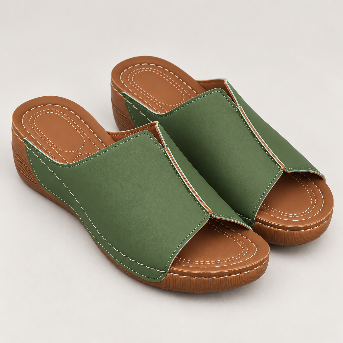 Bloodnew – Mules compensées bout ouvert – Vert olive – hero