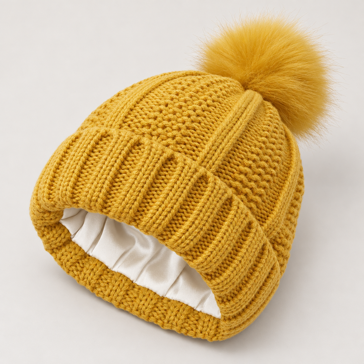 Bloodnew – Bonnet en maille à pompon – Jaune – detail
