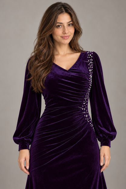 Bloodnew – Robe Longue Velours Manches Lanterne Col V Sirène – Violet – modèle porté – close – 83UWII