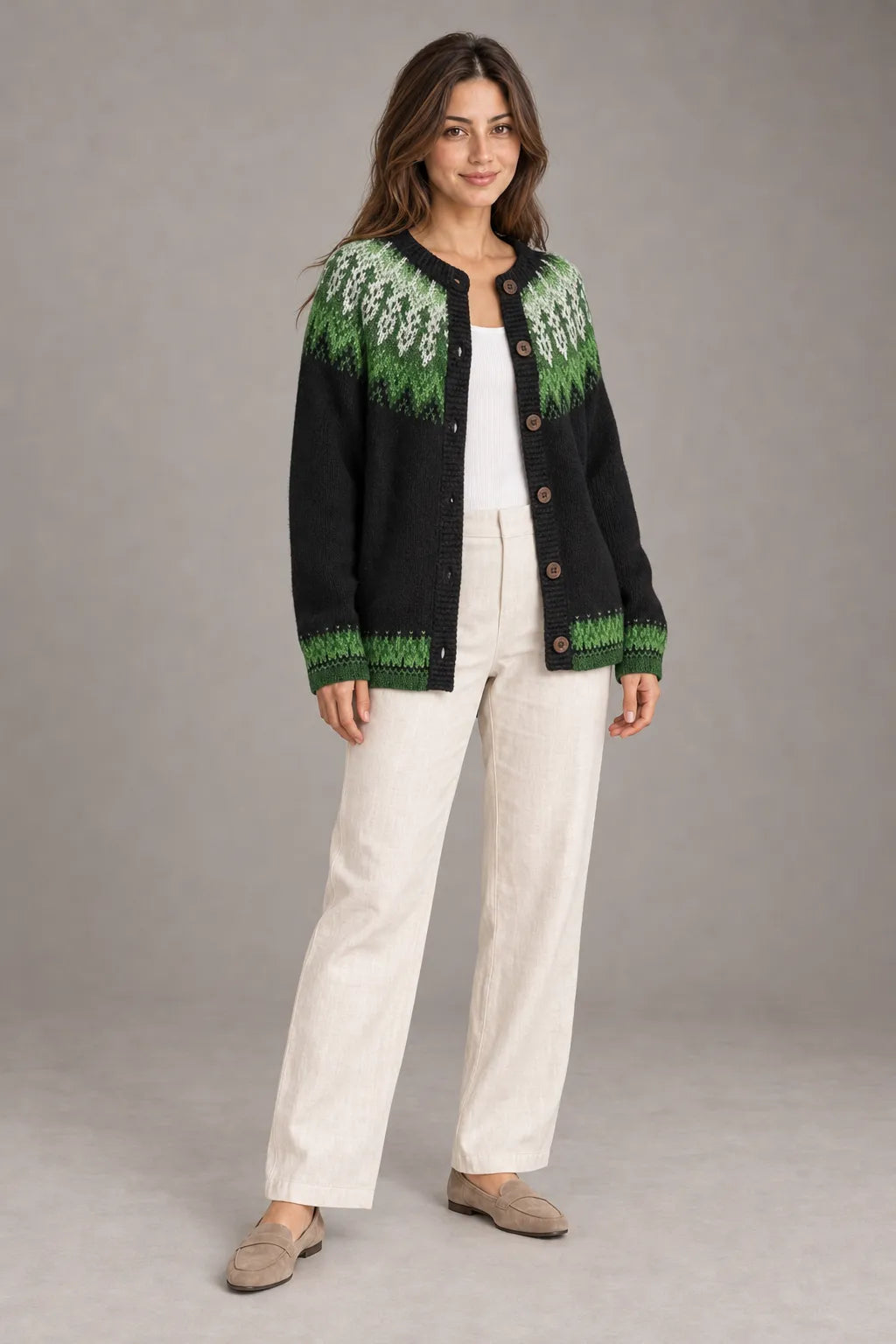 Bloodnew – Cardigan Jacquard Nordique Boutonné Col Rond – Motif 2 – porté en entier