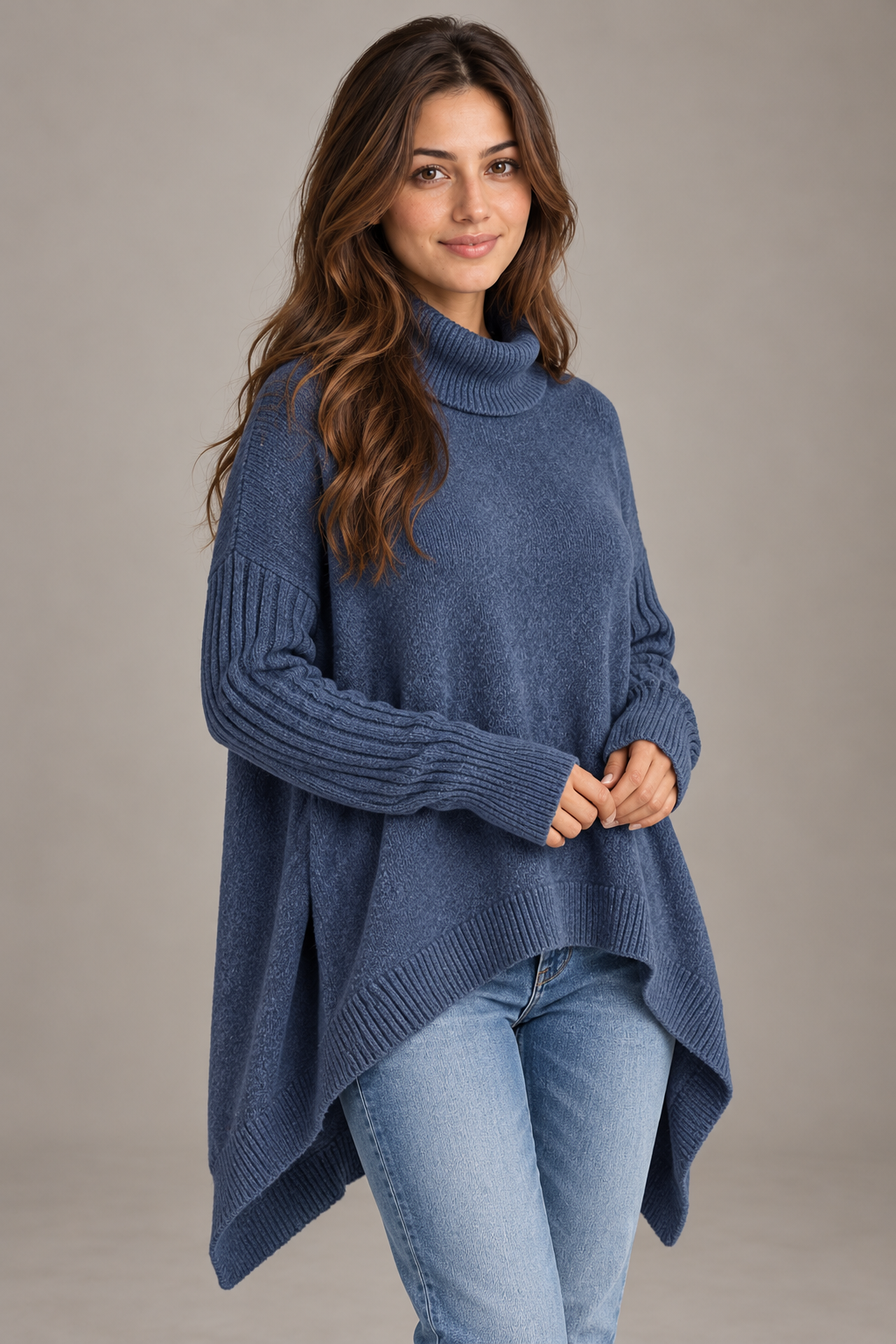Bloodnew – Pull col roulé asymétrique en maille – Coupe ample, chaud et doux – Bleu foncé – close