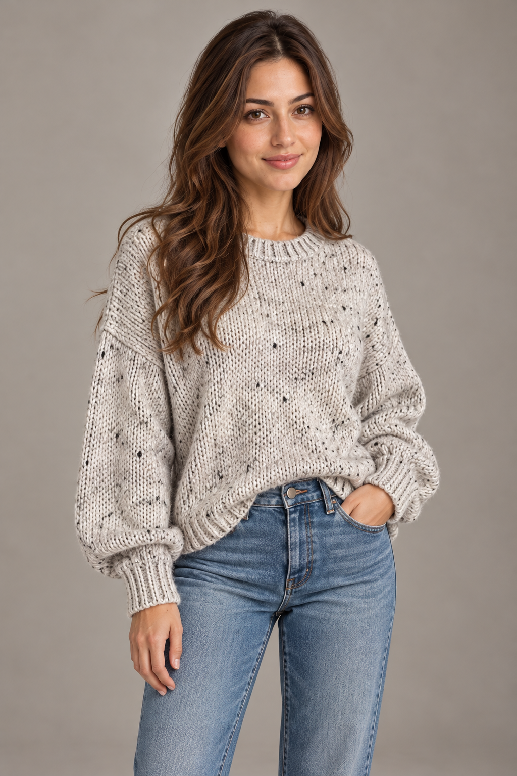 Bloodnew – Pull à pois – Gris – close